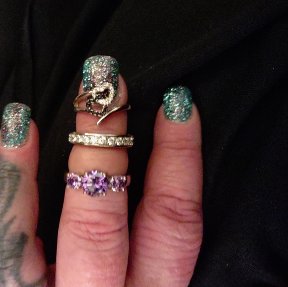 Jewelry - Rings sz 5 - 6 - 8
